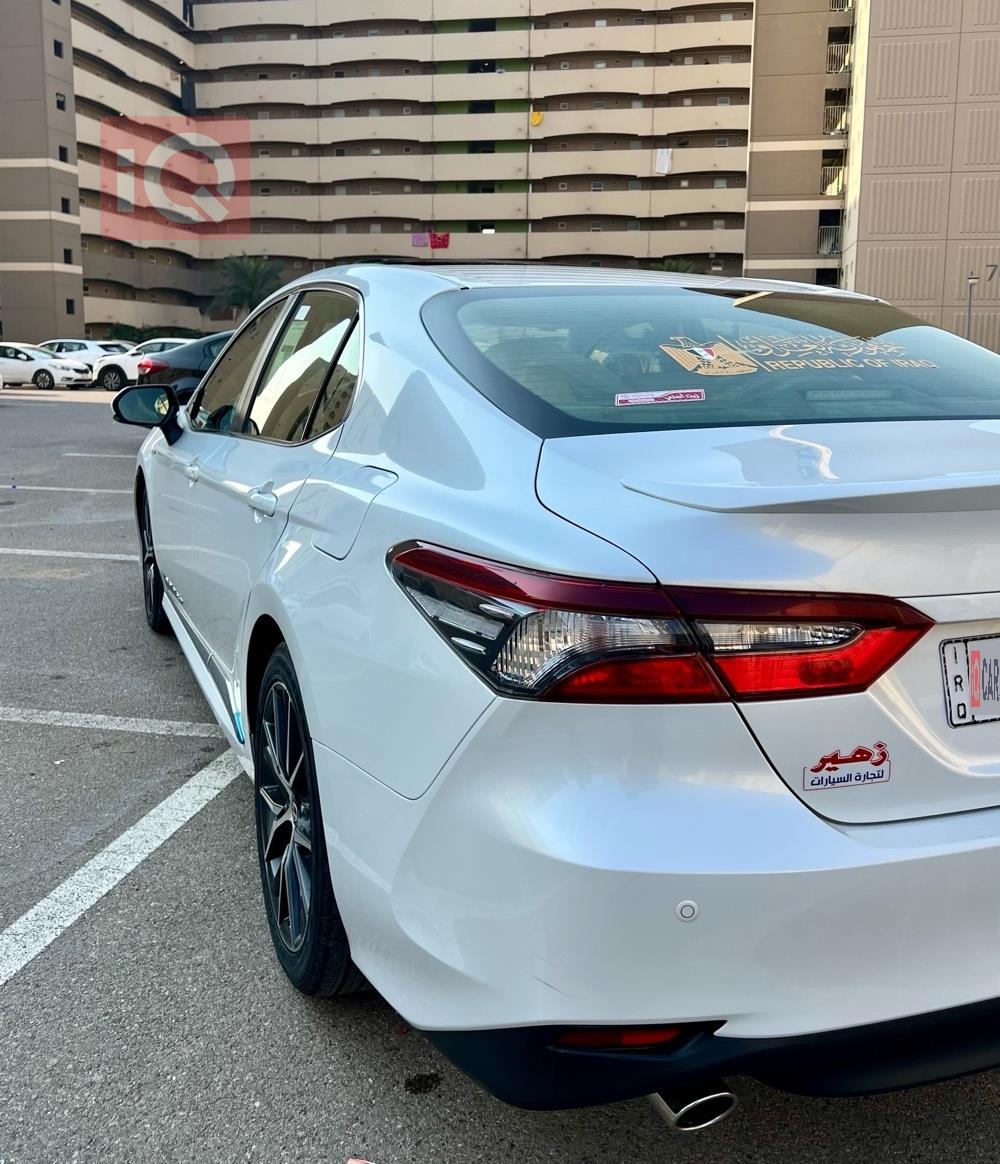 تۆیۆتا کامری